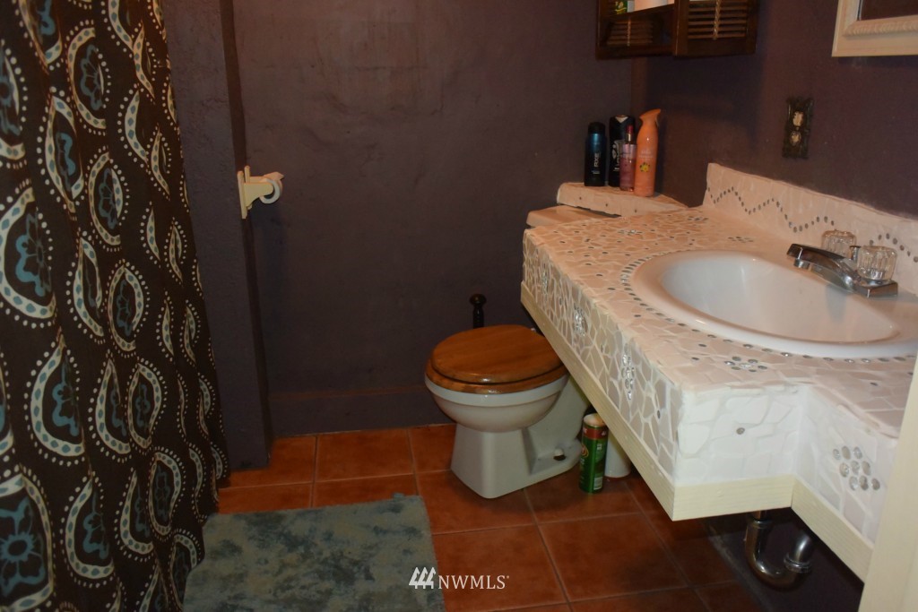 210 Laughlin Road Castle Rock, WA 98611 - Photo 14 of 23 Gallery Image 14