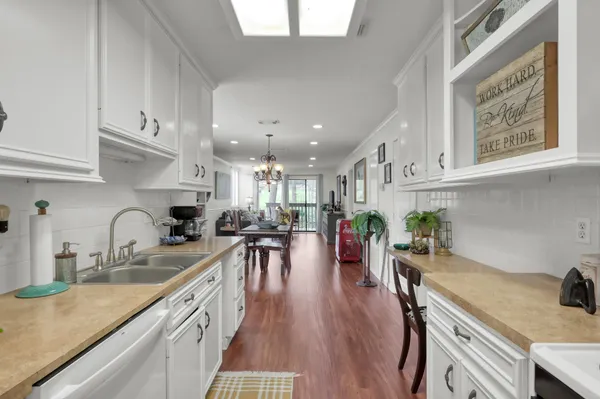 $1,700 | 3900 Aspen Drive, Unit 108, Montgomery, TX 77356