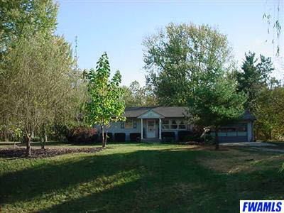 5075 Wabash Road Huntington, IN 46750 - Photo 3 of 13 Gallery Image 3