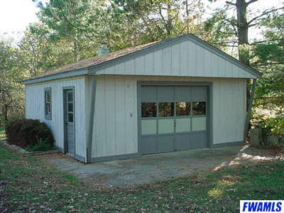 5075 Wabash Road Huntington, IN 46750 - Photo 7 of 13 Gallery Image 7
