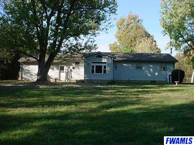 5075 Wabash Road Huntington, IN 46750 - Photo 10 of 13 Gallery Image 10