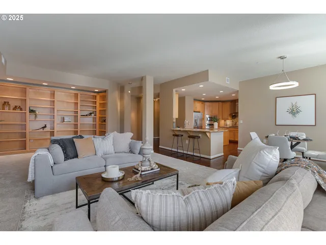 $489,950 | 11525 Southeast Bateleur Way, Happy Valley, OR 97086