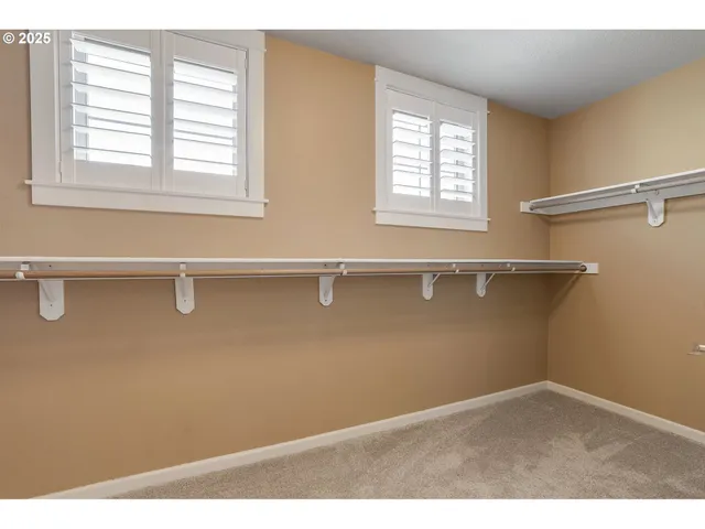 $489,950 | 11525 Southeast Bateleur Way, Happy Valley, OR 97086