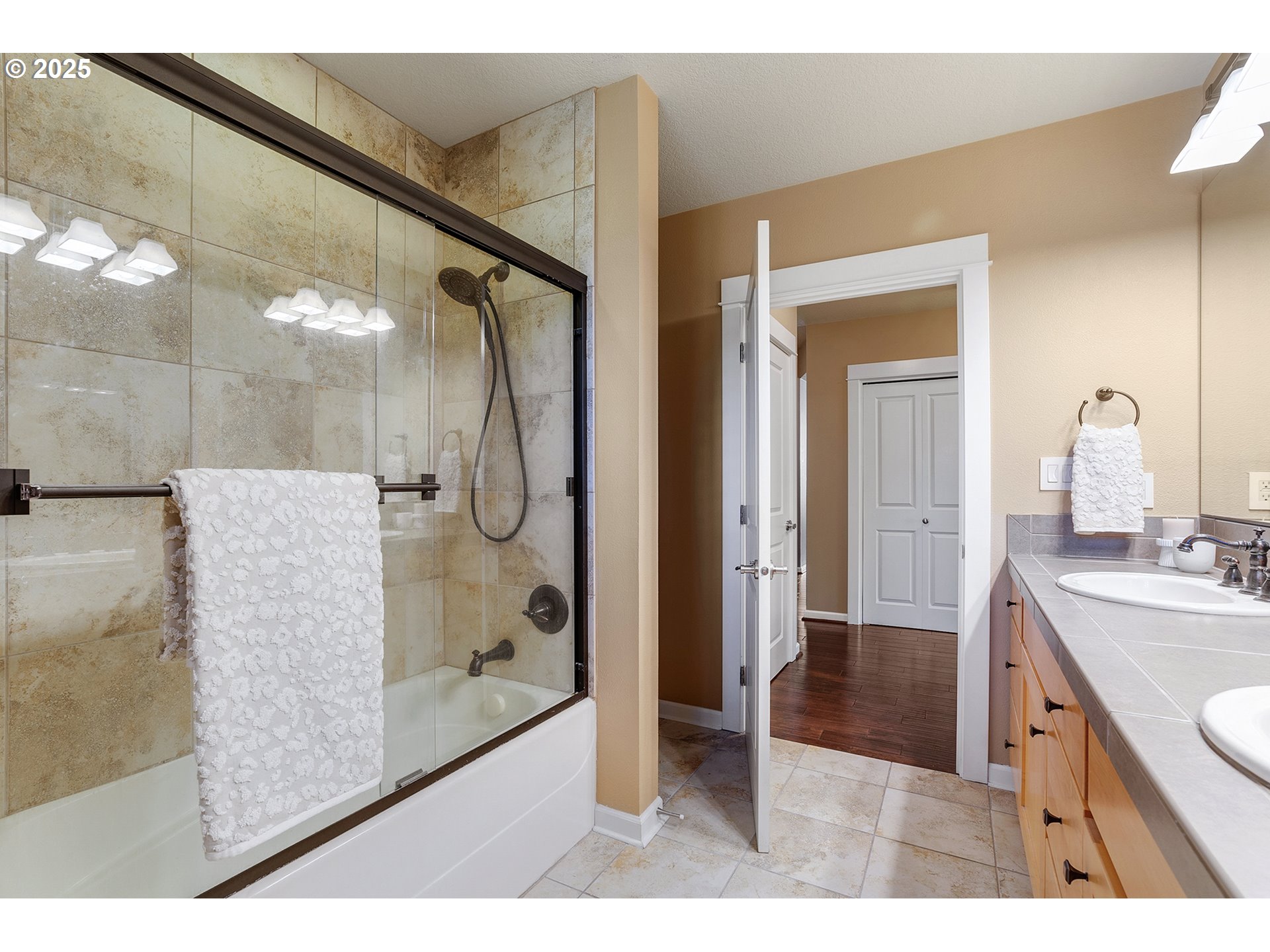 11525 Southeast Bateleur Way Happy Valley, OR 97086 - Photo 35 of 46