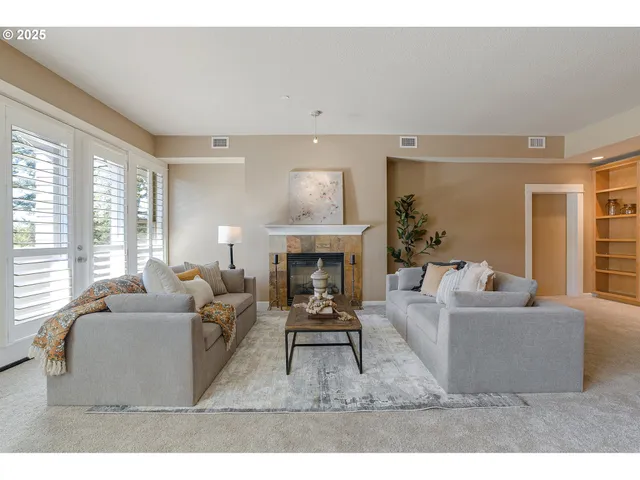 $489,950 | 11525 Southeast Bateleur Way, Happy Valley, OR 97086