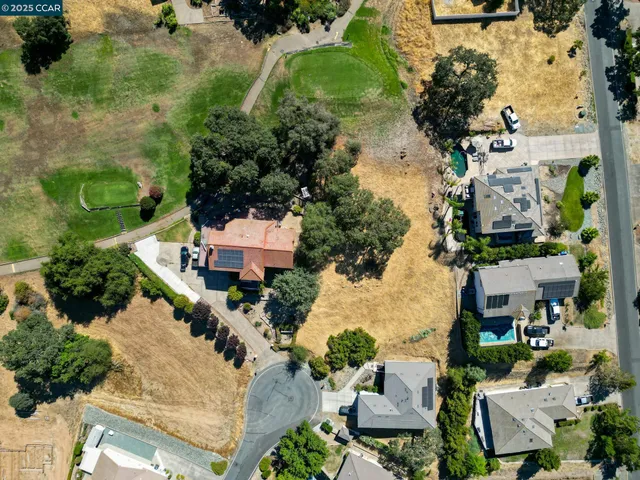 $635,000 | 643 Old Course Court, Valley Springs, CA 95252