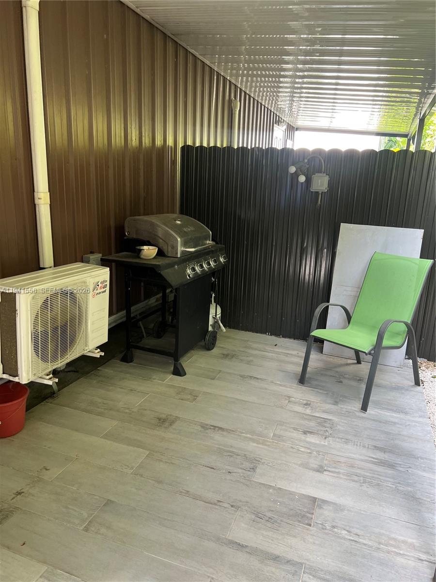 21700 Southwest 259th Street Homestead, FL 33031 - Photo 2 of 22