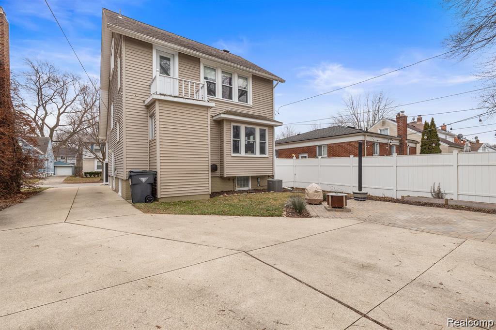 700 Princeton Road Berkley, MI 48072 - Photo 28 of 29
