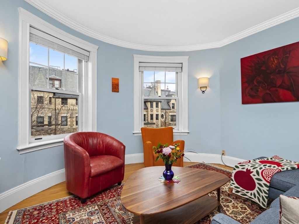 22 Garrison Road, Unit 3 Brookline, MA 02445 - Photo 5 of 24