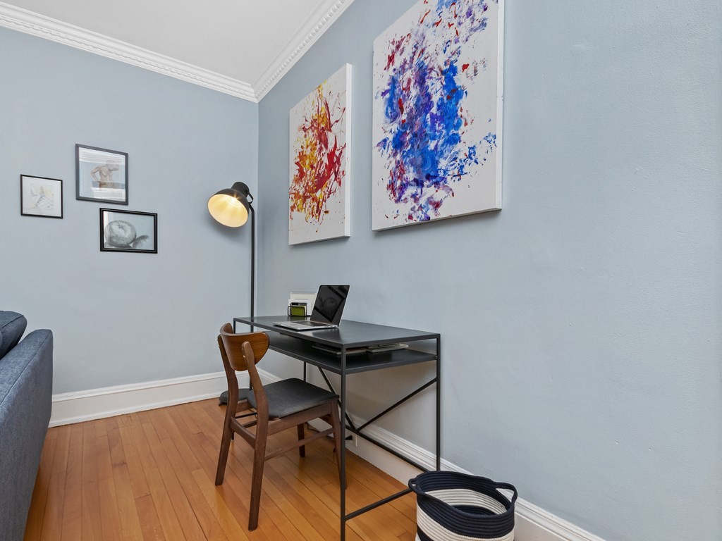 22 Garrison Road, Unit 3 Brookline, MA 02445 - Photo 8 of 24