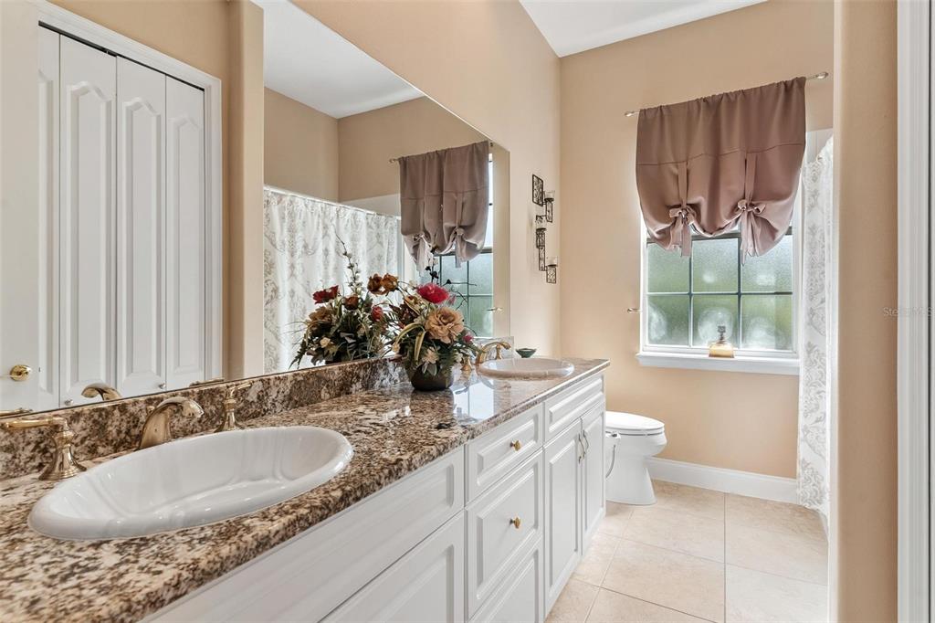 6053 Spinnaker Loop Lady Lake, FL 32159 - Photo 38 of 54