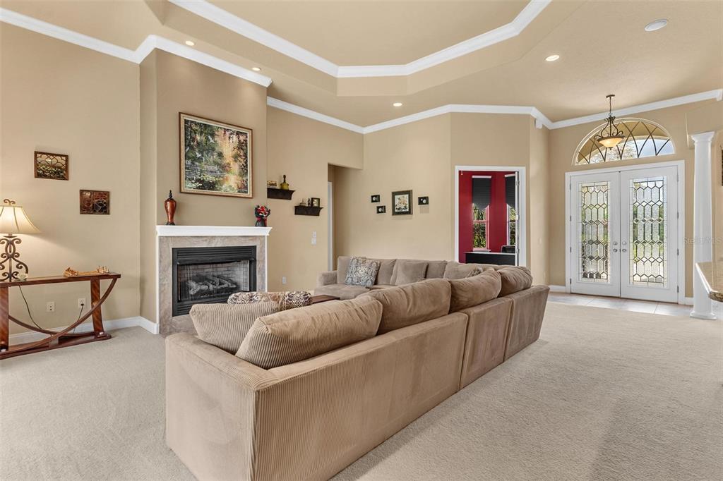 6053 Spinnaker Loop Lady Lake, FL 32159 - Photo 9 of 54