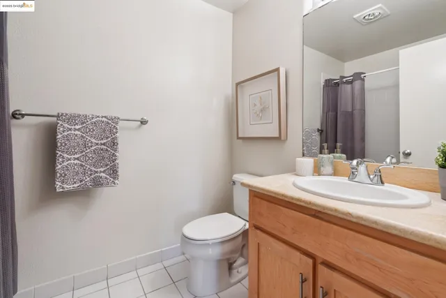 $305,000 | 104 Marina Lakes Drive, Richmond, CA 94804