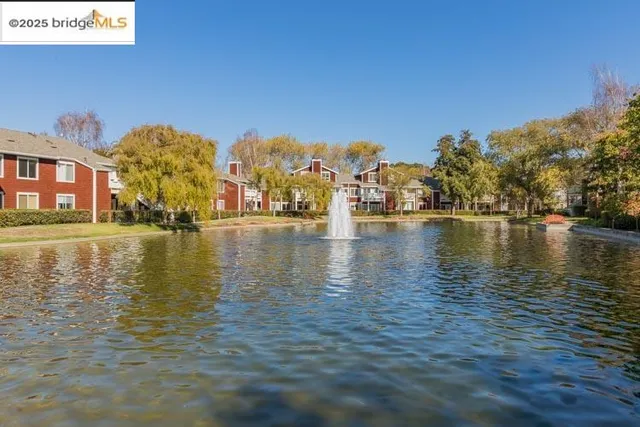$305,000 | 104 Marina Lakes Drive, Richmond, CA 94804
