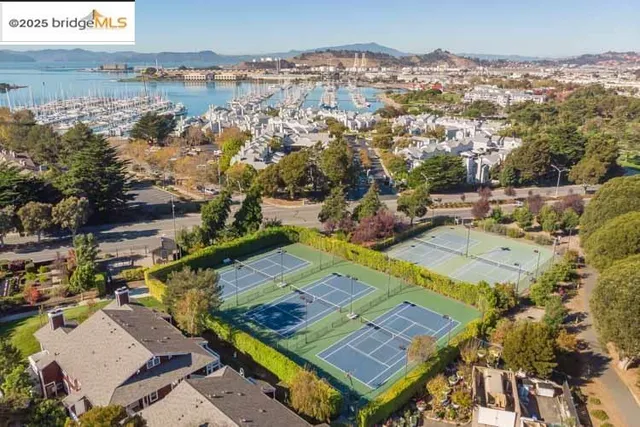 $305,000 | 104 Marina Lakes Drive, Richmond, CA 94804