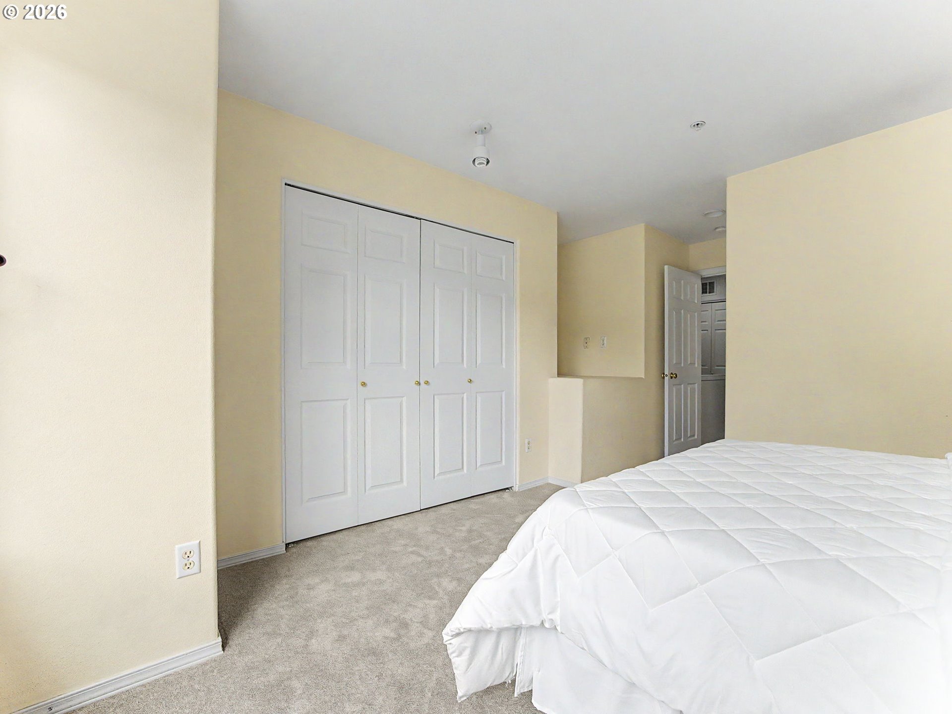 14176 Southwest Barrows Road, Unit 3 Portland, OR 97223 - Photo 22 of 46