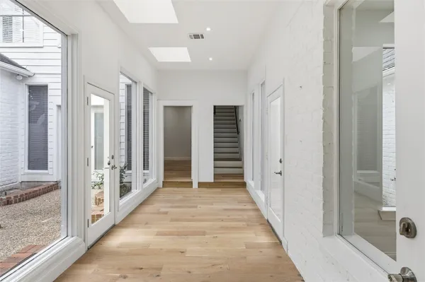 $860,000 | 15827 Foxgate Road, Houston, TX 77079