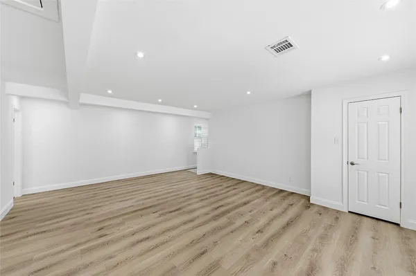 $860,000 | 15827 Foxgate Road, Houston, TX 77079