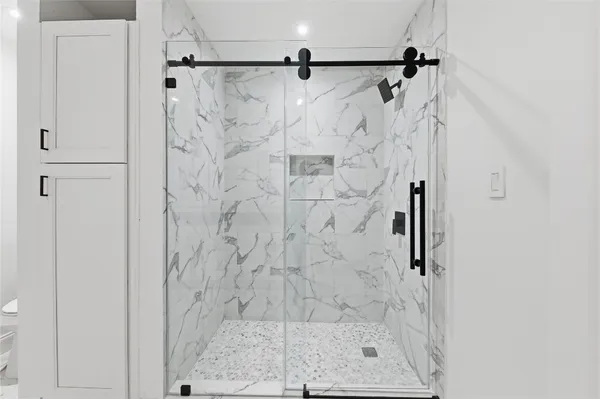 $860,000 | 15827 Foxgate Road, Houston, TX 77079