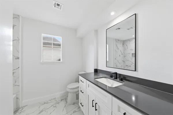 $860,000 | 15827 Foxgate Road, Houston, TX 77079