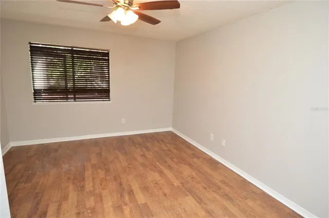 a view of a tennis court