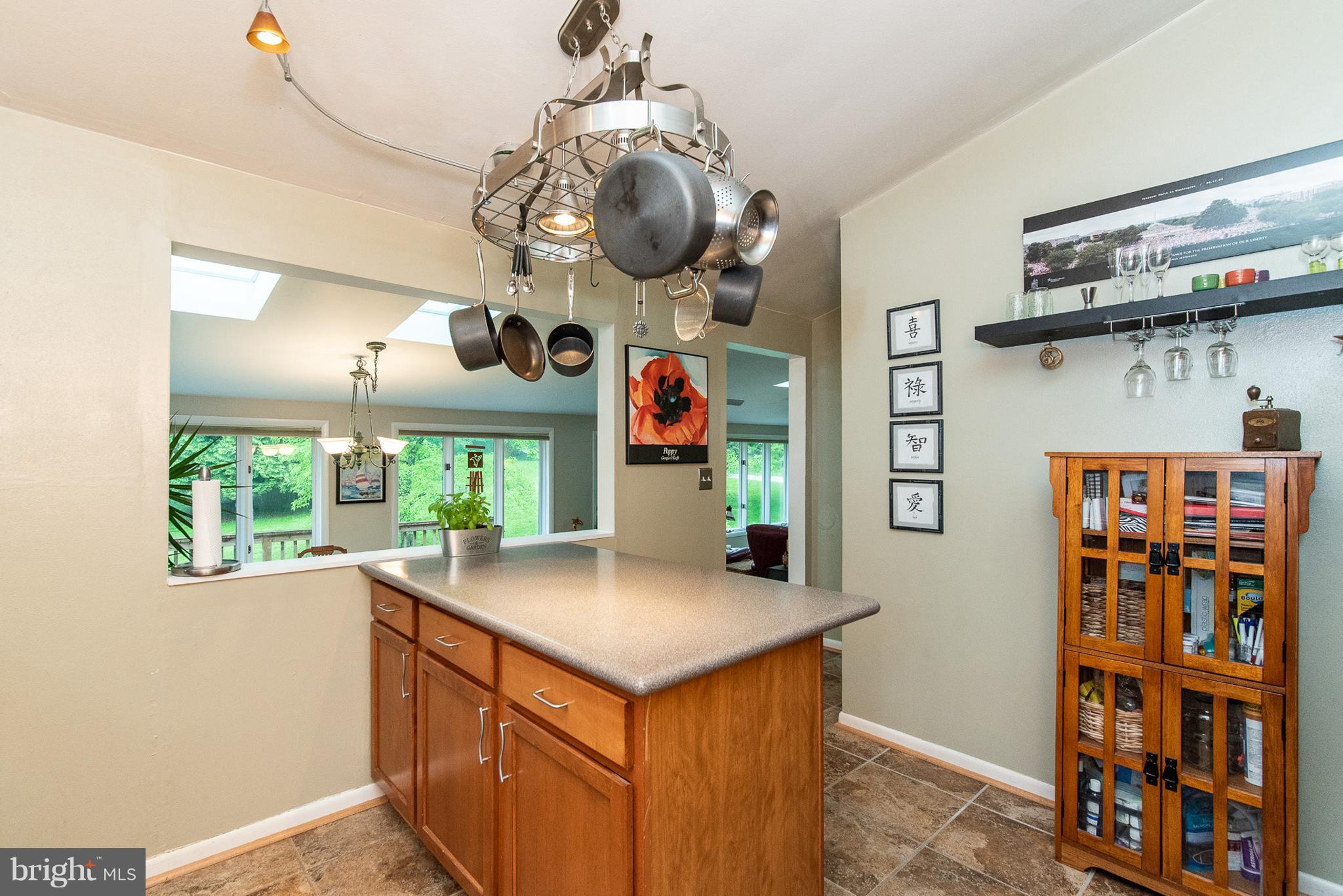 1030 Cockeys Mill Road Reisterstown, MD 21136 - Photo 8 of 29 Kitchen with Island and potrack