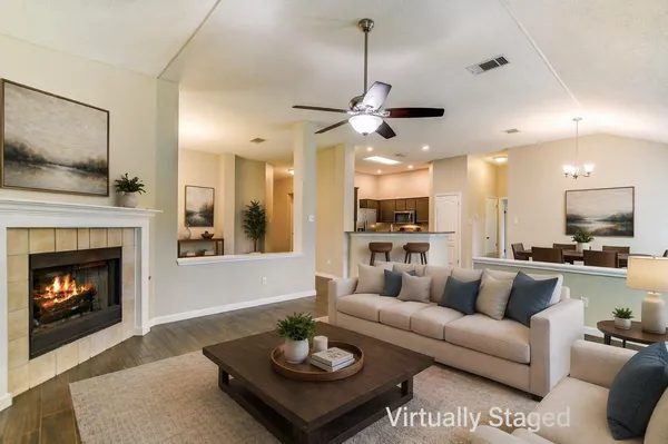$2,395 | 1303 Crossvine Way, Pflugerville, TX 78660