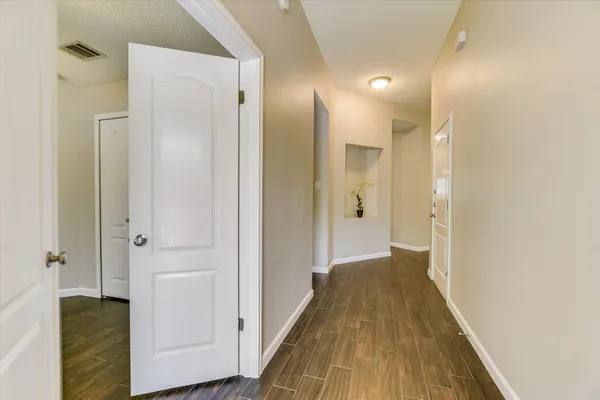 $2,395 | 1303 Crossvine Way, Pflugerville, TX 78660