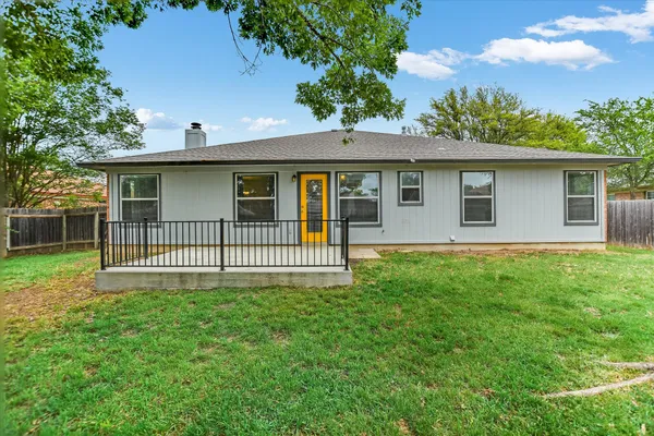 $2,395 | 1303 Crossvine Way, Pflugerville, TX 78660