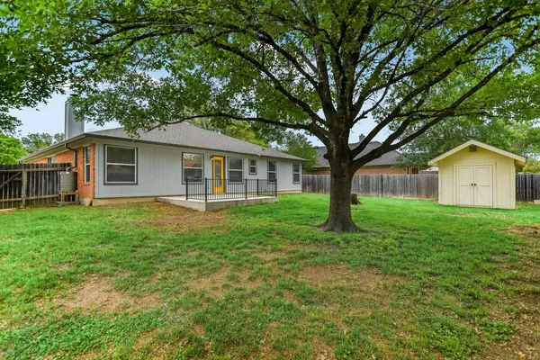 $2,395 | 1303 Crossvine Way, Pflugerville, TX 78660