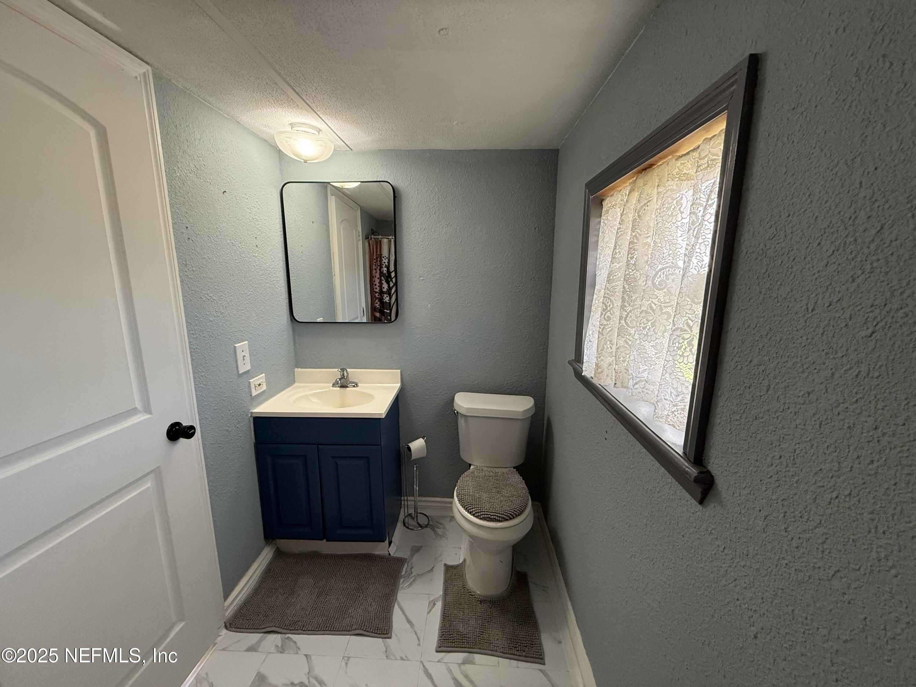 3125 Tindall Farms Road St. Augustine, FL 32084 - Photo 22 of 22 2nd bathroom