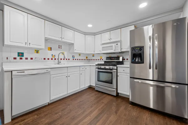 $399,000 | 1516 Anderson Lane, Buffalo Grove, IL 60089