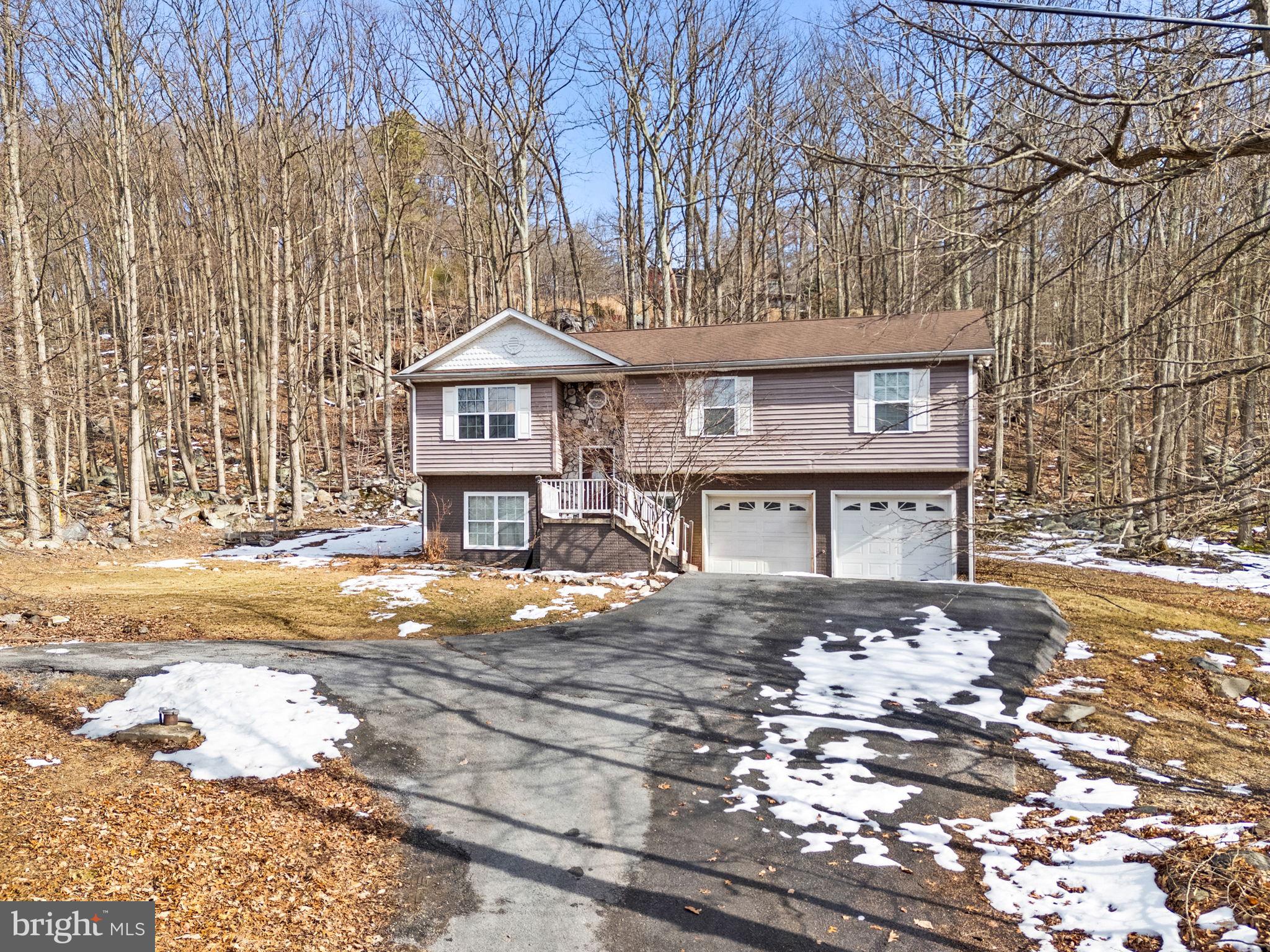 1194 Valley View Road Harpers Ferry, WV 25425 - Photo 2 of 49