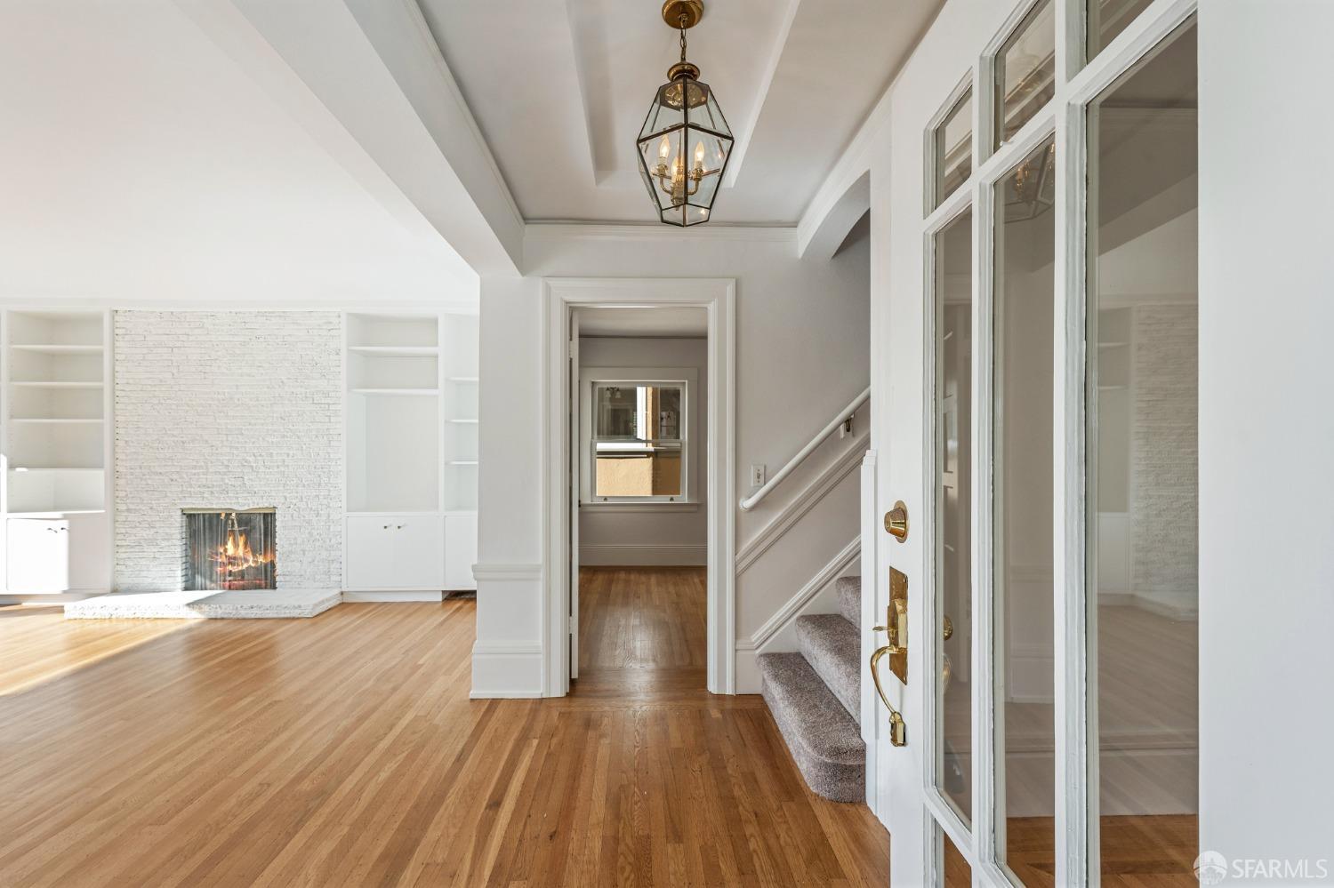 114 Granville Way San Francisco, CA 94127 - Photo 4 of 36