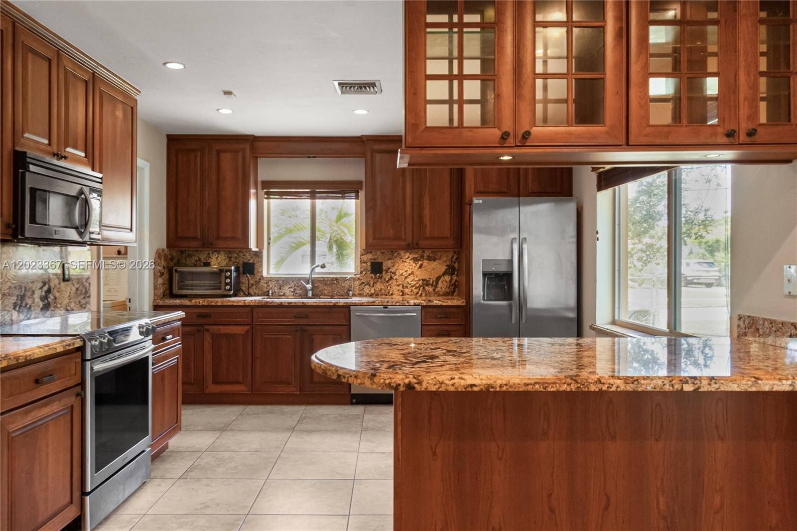 9875 Southwest 83rd Street Miami, FL 33173 - Photo 4 of 16