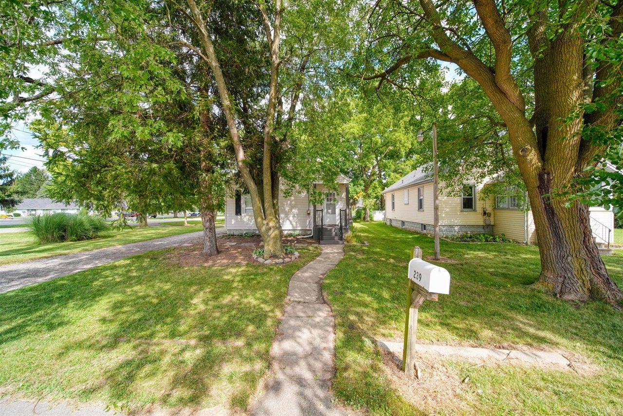 239 Cottage Street Spring Arbor, MI 49283 - Photo 20 of 35 Gallery Image 20