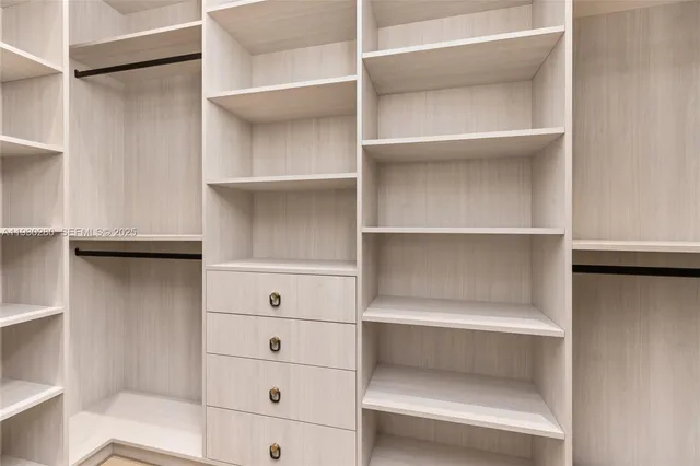 $35,000 | 4024 Bonita Avenue, Miami, FL 33133