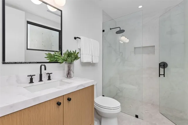 $35,000 | 4024 Bonita Avenue, Miami, FL 33133