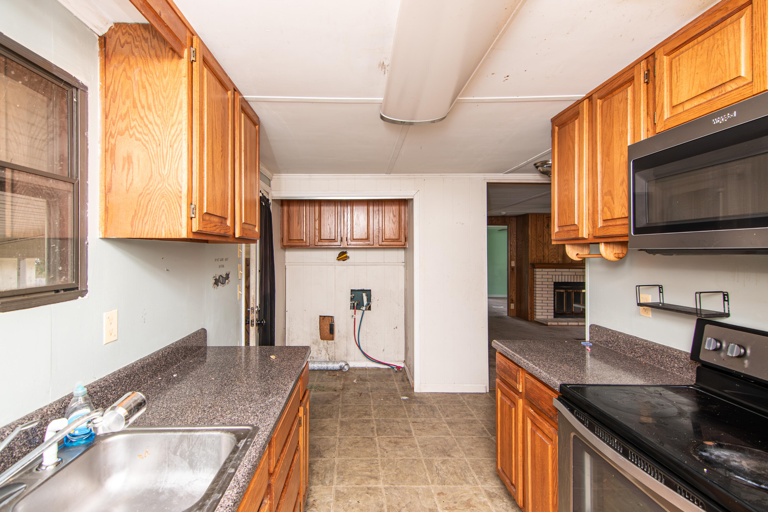 113 Vineyard Road Summerville, SC 29486 - Photo 21 of 34 DSC_5827-Enhanced-NR