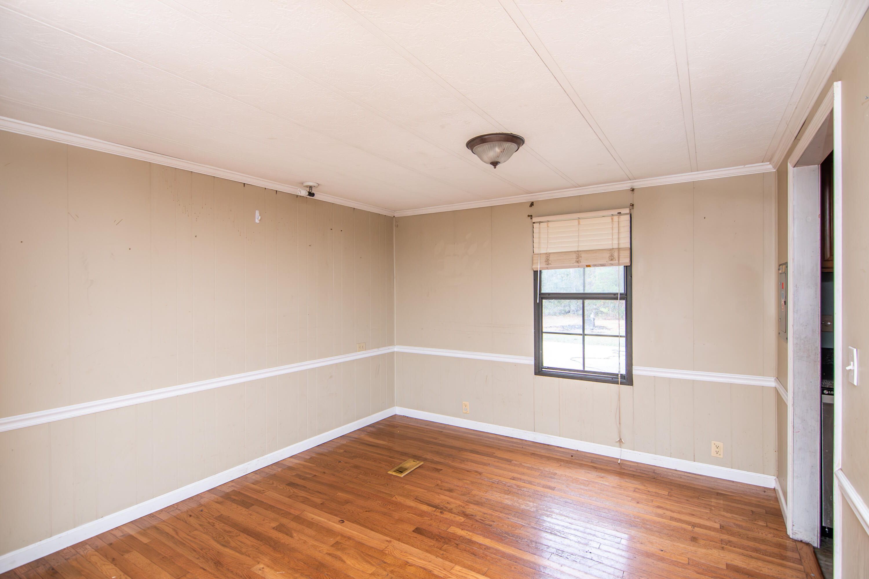 113 Vineyard Road Summerville, SC 29486 - Photo 26 of 34 DSC_5841-Enhanced-NR