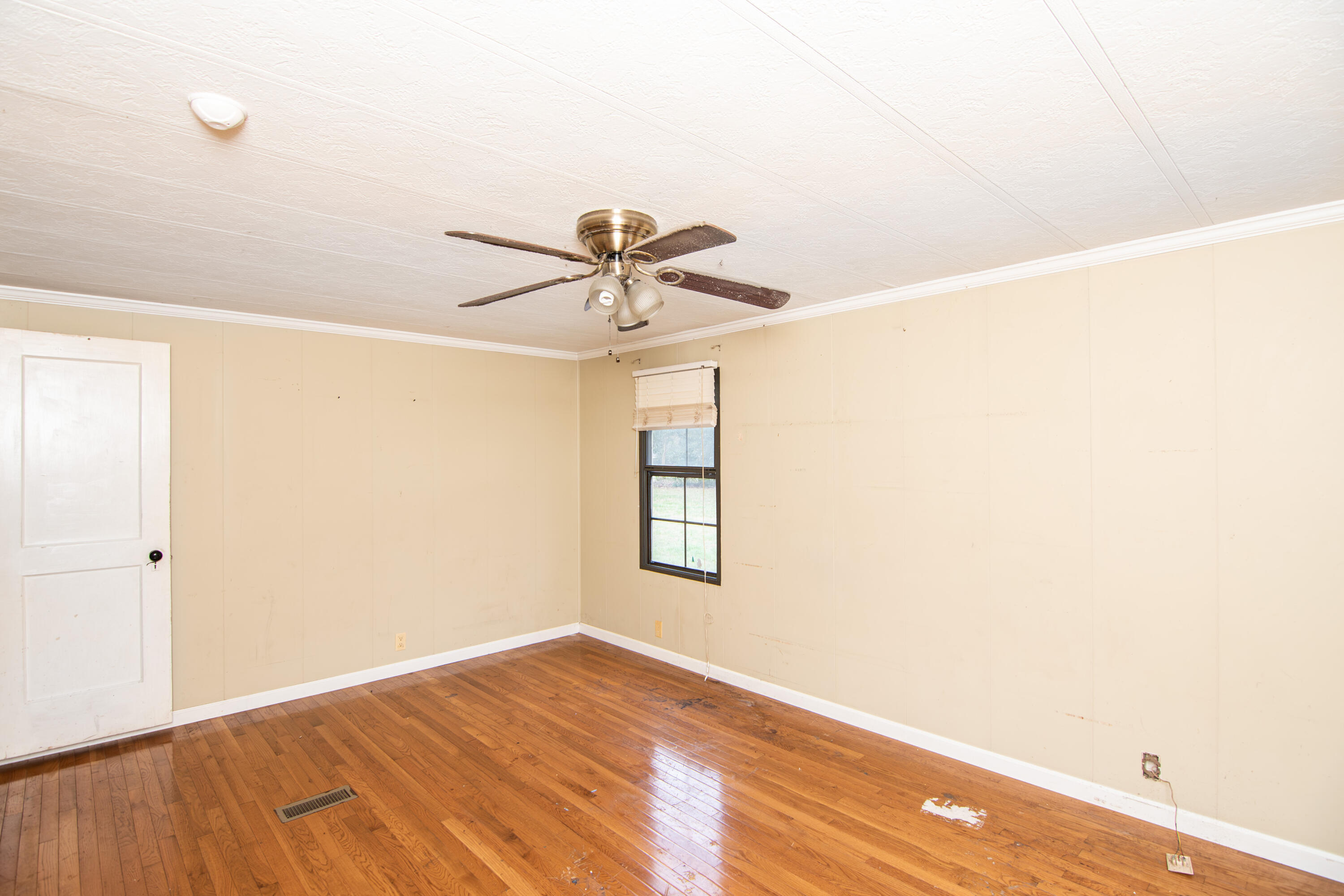 113 Vineyard Road Summerville, SC 29486 - Photo 32 of 34 DSC_5847-Enhanced-NR