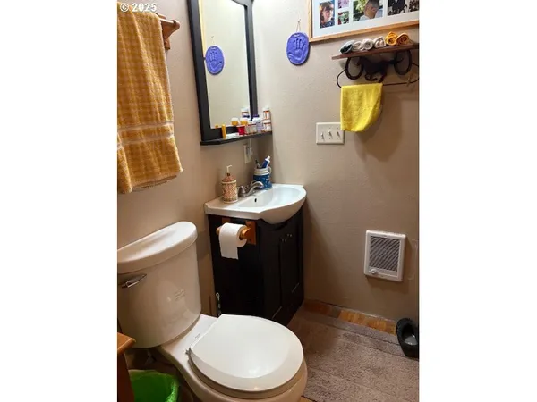 $221,500 | 315 South Fork Road, Dayville, OR 97825