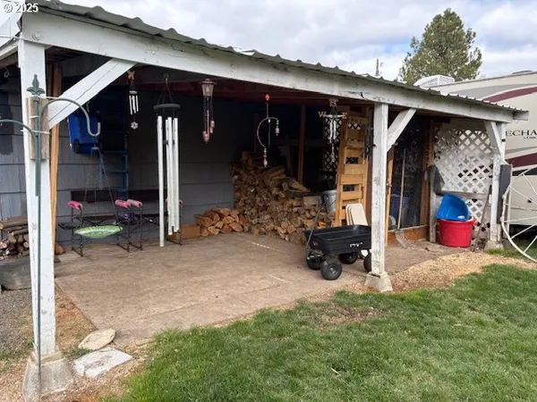 $221,500 | 315 South Fork Road, Dayville, OR 97825