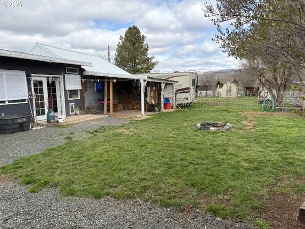 $221,500 | 315 South Fork Road, Dayville, OR 97825