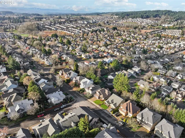 $585,000 | 13728 Southwest 159th Terrace, Portland, OR 97224