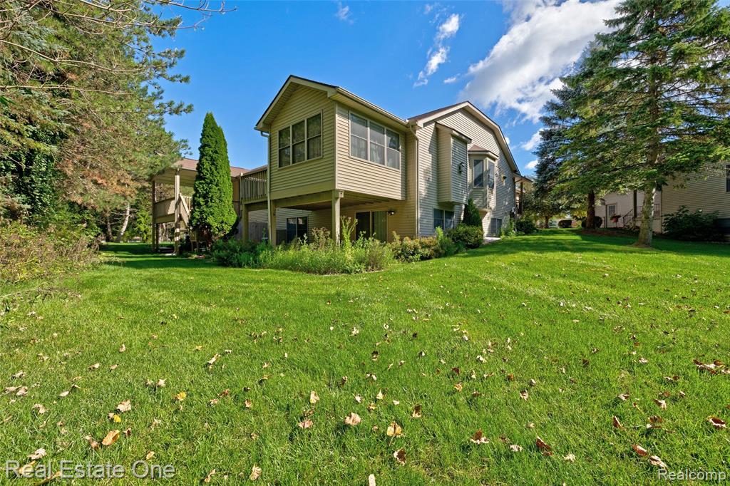 195 Inglewood Court, Unit 26 Linden, MI 48451 - Photo 44 of 60 Gallery Image 44