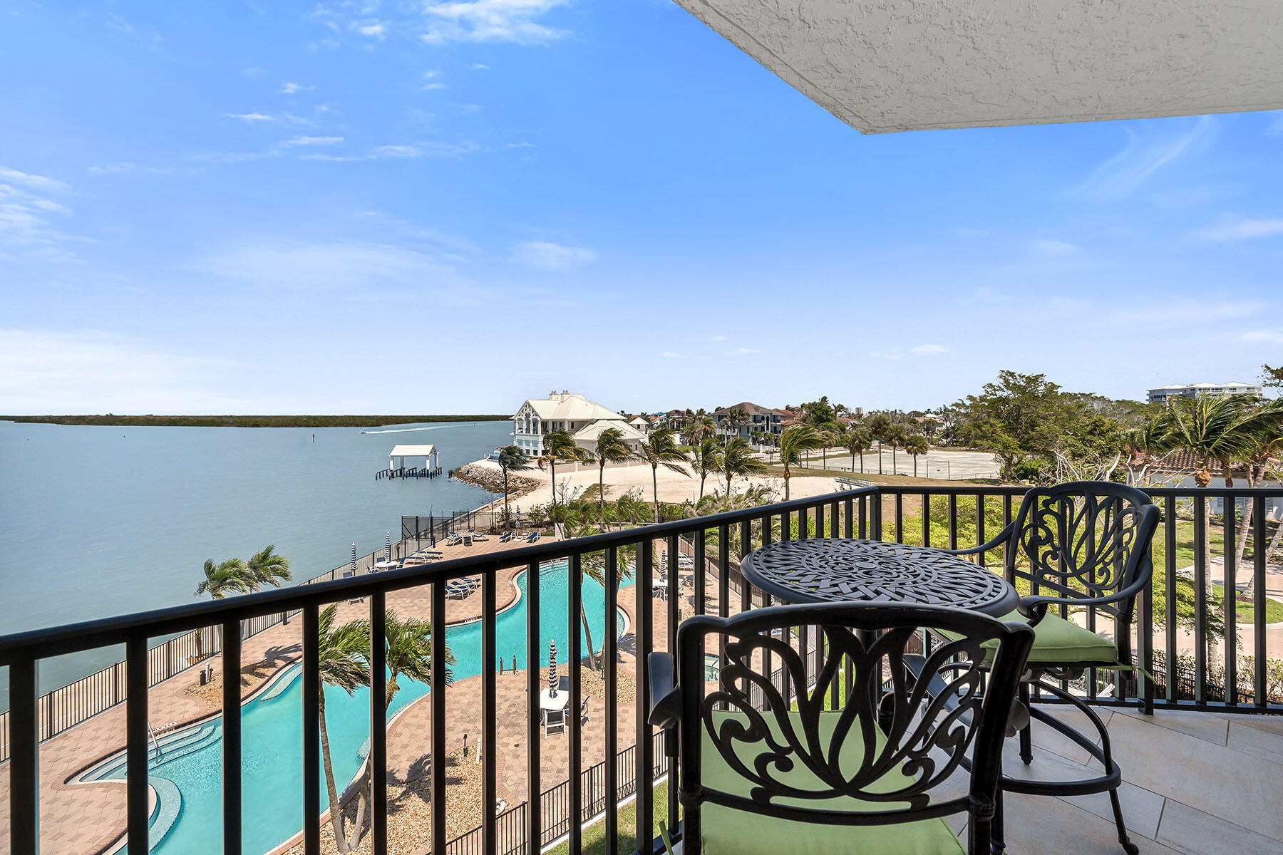 700 La Peninsula Boulevard, Unit 306 Naples, FL 34113 - Photo 32 of 50 225038470p