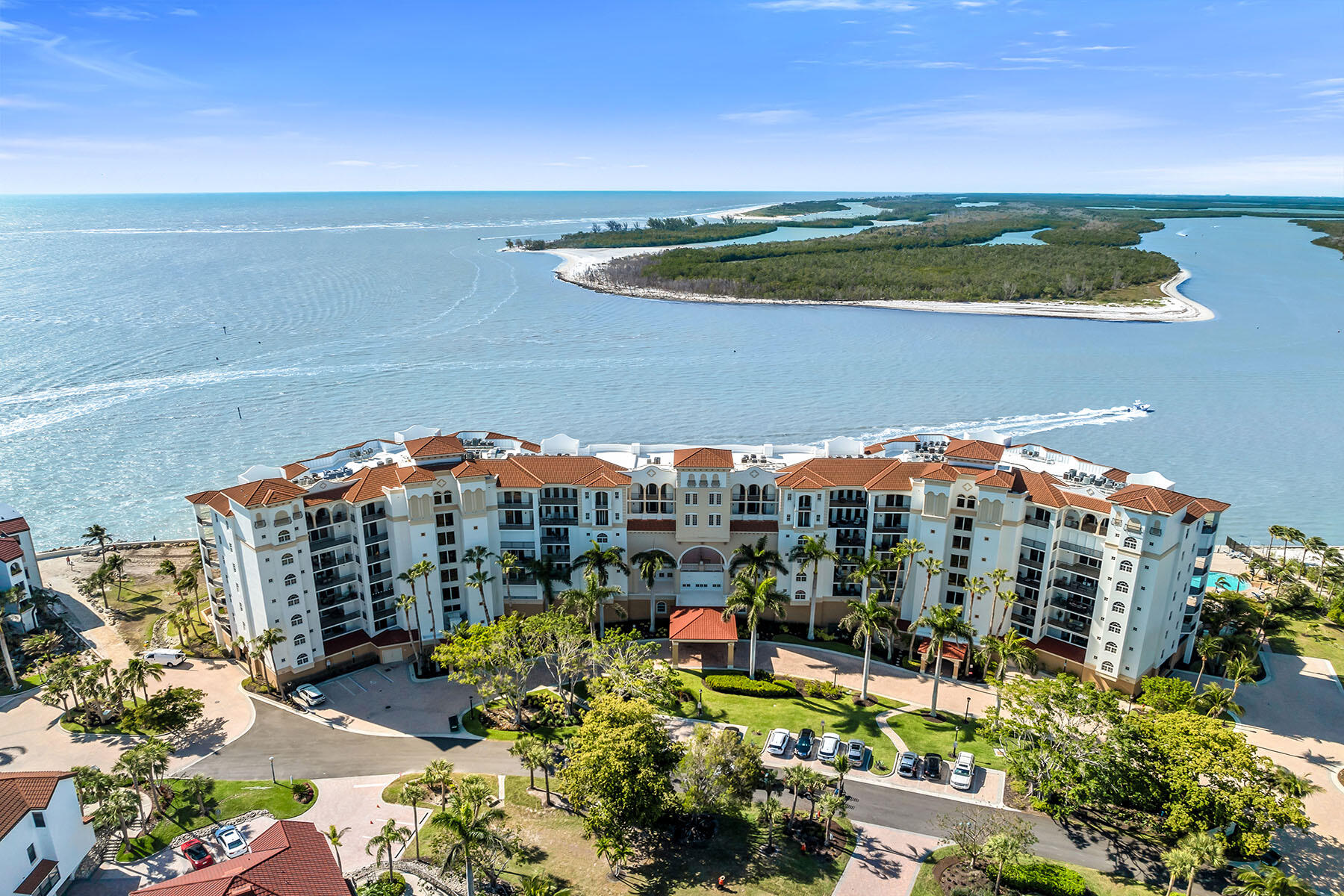 700 La Peninsula Boulevard, Unit 306 Naples, FL 34113 - Photo 44 of 50 225038470v