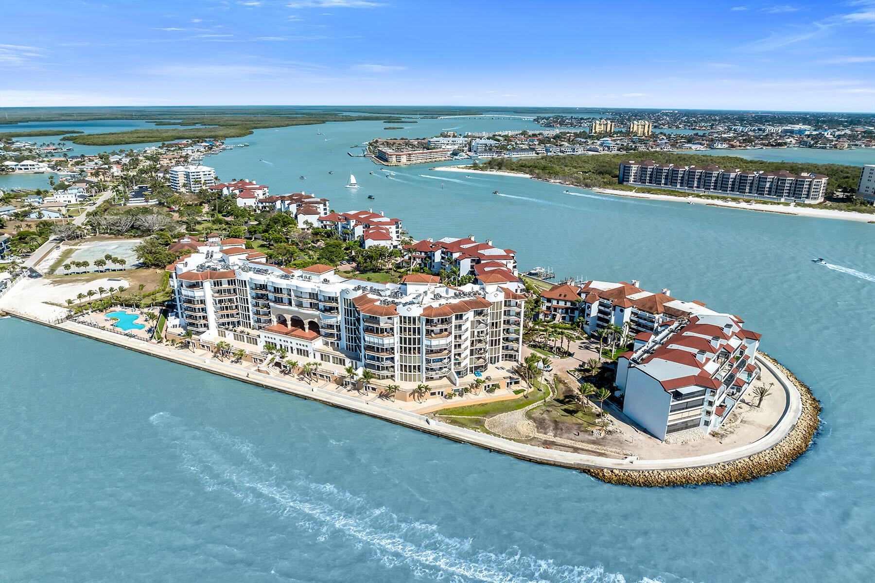 700 La Peninsula Boulevard, Unit 306 Naples, FL 34113 - Photo 46 of 50 225038470w