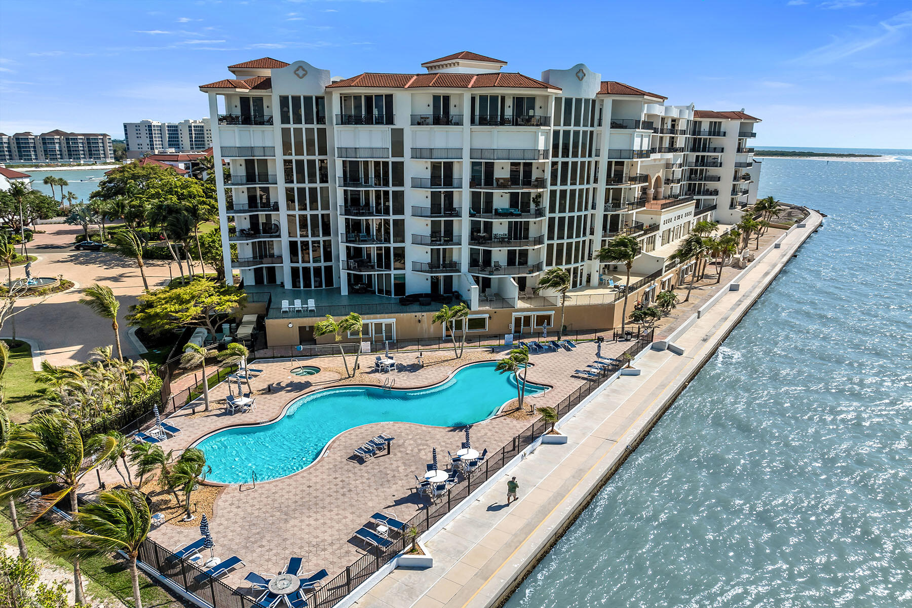 700 La Peninsula Boulevard, Unit 306 Naples, FL 34113 - Photo 48 of 50 225038470x